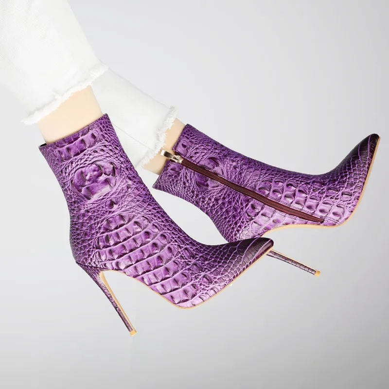 Classics Print Crocodile Pattern High Heels Fashion Zipper Pointed Toe Ankle Boots Leisure Comfortable Retro Women Shoes Botas
Classics Print Crocodile Pattern High Heels Fashion Zipper Pointed Toe Ankle Boots Leisure Comfortable Retro Women Shoes Botas