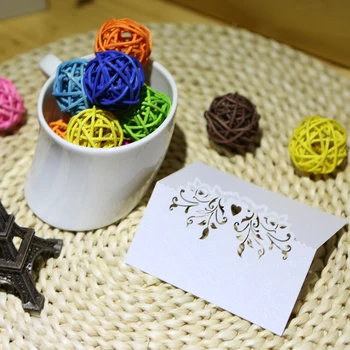 New 50Pcs Romantic Table Mark Carved Pattern Name Place Card for Wedding Birthday Banquet Decoration
New 50Pcs Romantic Table Mark Carved Pattern Name Place Card for Wedding Birthday Banquet Decoration