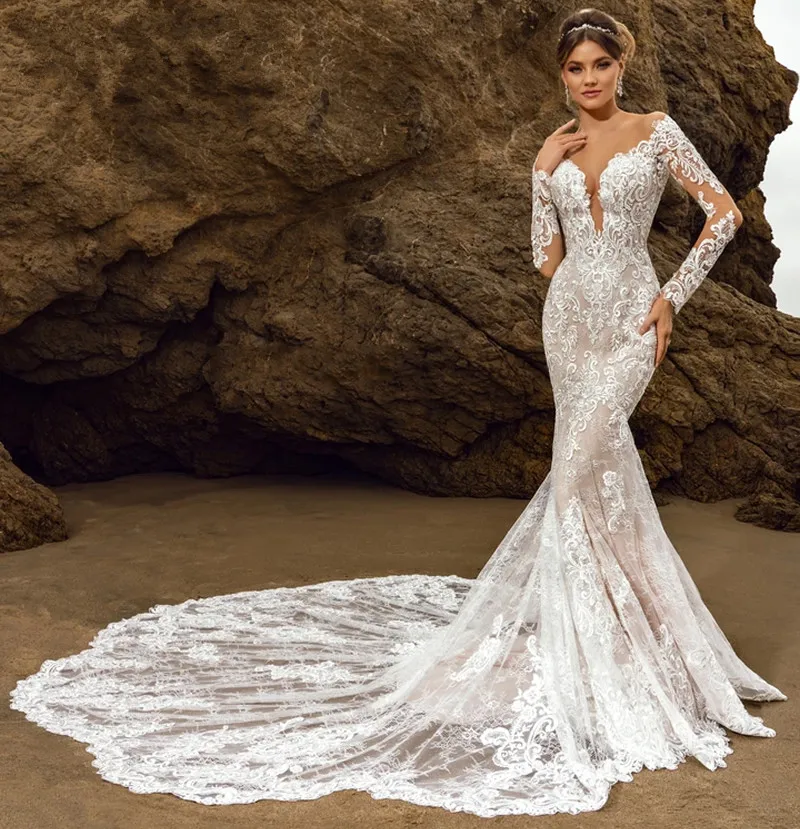 Sexy Sweetheart Mermaid Wedding Dress Lace Appliques Button Bridal Gowns Long Sleeves Chapel Train Custom Made Robe De Mariée
Sexy Sweetheart Mermaid Wedding Dress Lace Appliques Button Bridal Gowns Long Sleeves Chapel Train Custom Made Robe De Mariée