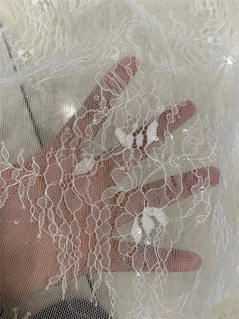 10yards Vivi lace 2021 NEW collection ww03# sequin softe offwhite tulle lace for sawing bridal fashion dress
10yards Vivi lace 2021 NEW collection ww03# sequin softe offwhite tulle lace for sawing bridal fashion dress