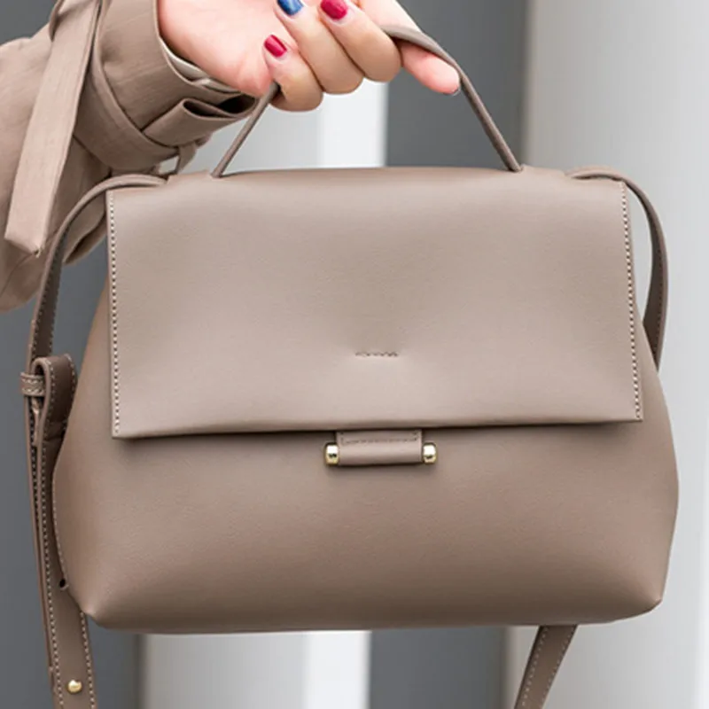 Women shoulder bags Casual Tote crossbody messenger bags for women luxury handbags women bags designer female bolsa feminina
Women shoulder bags Casual Tote crossbody messenger bags for women luxury handbags women bags designer female bolsa feminina