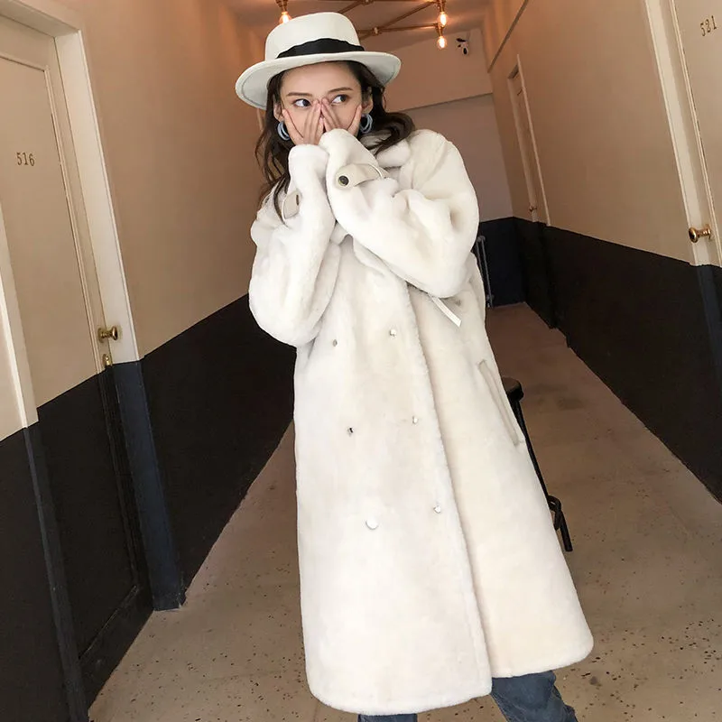 Фото 2019 меховое одно пальто женское зимнее Новое двубортное длинное однотонное