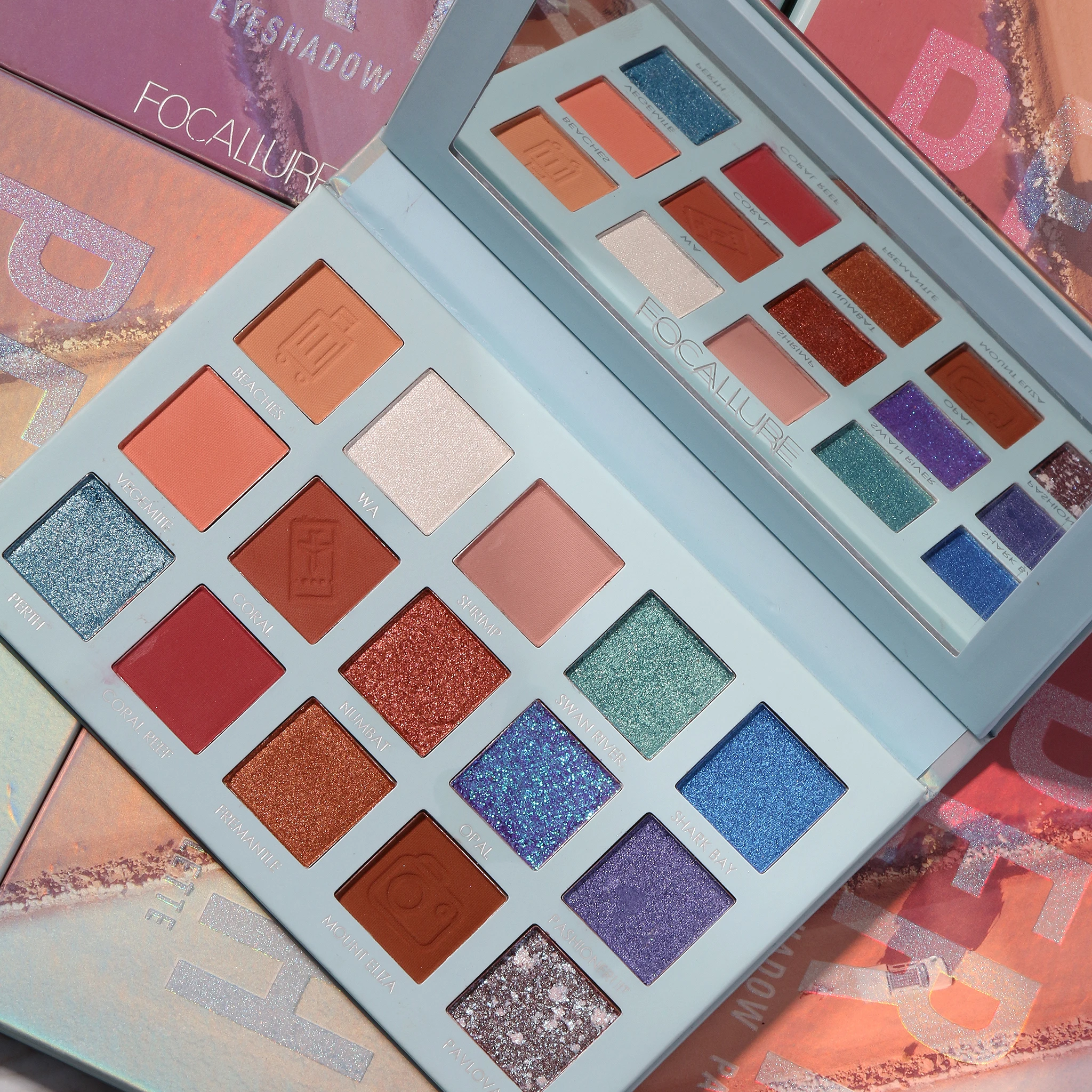 FOCALLURE Go Travel 15 Colors Eyeshadow Palette Waterproof Professional Makeup High Pigmented Matte Eye Shadow Palette
FOCALLURE Go Travel 15 Colors Eyeshadow Palette Waterproof Professional Makeup High Pigmented Matte Eye Shadow Palette