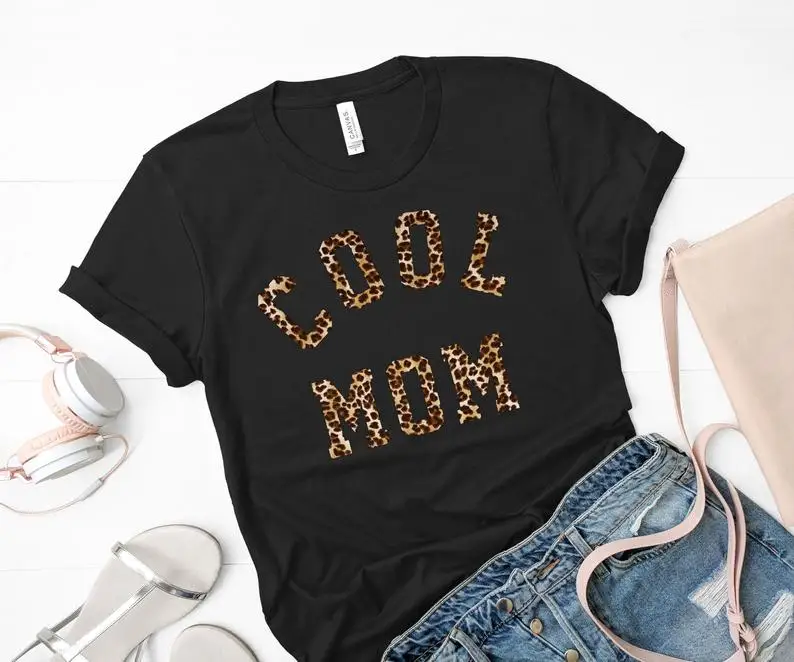 Мама довольна I Love Mama леопардовая рубашка Графический короткий рукав футболки 100% хлопок футболки с круглым вырезом 2021 Harajuku женские футболки уличная одежда в стиле Харадзюку
Мама довольна I Love Mama леопардовая рубашка Графический короткий рукав футболки 100% хлопок футболки с круглым вырезом 2021 Harajuku женские футболки уличная одежда в стиле Харадзюку