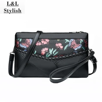 Soft leather women's wrist bag new European and American fashion sheepskin stitching shoulder diagonal bag soft small bag
Soft leather women's wrist bag new European and American fashion sheepskin stitching shoulder diagonal bag soft small bag