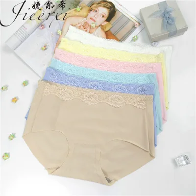 One-piece ice-silk seamless lady's underwear lace stitching mid-waist triangle underwear
One-piece ice-silk seamless lady's underwear lace stitching mid-waist triangle underwear