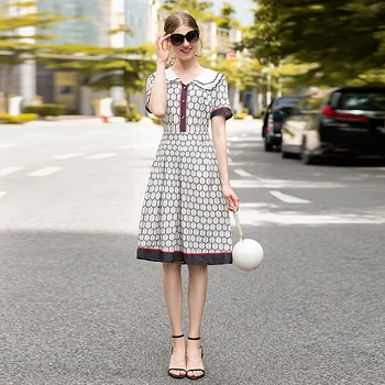 High Quality Spring Summer New Women'S Party Casual Vintage Elegant Chic Gentlewoman Printing Stitching Fashion Chiffon Dress
High Quality Spring Summer New Women'S Party Casual Vintage Elegant Chic Gentlewoman Printing Stitching Fashion Chiffon Dress