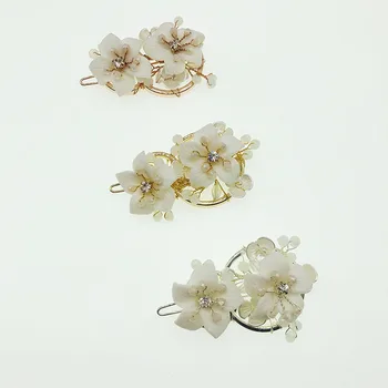 NPASON Bridal headdress three color frog clip White Ceramic Flower Clip crystal branch hair clip
NPASON Bridal headdress three color frog clip White Ceramic Flower Clip crystal branch hair clip