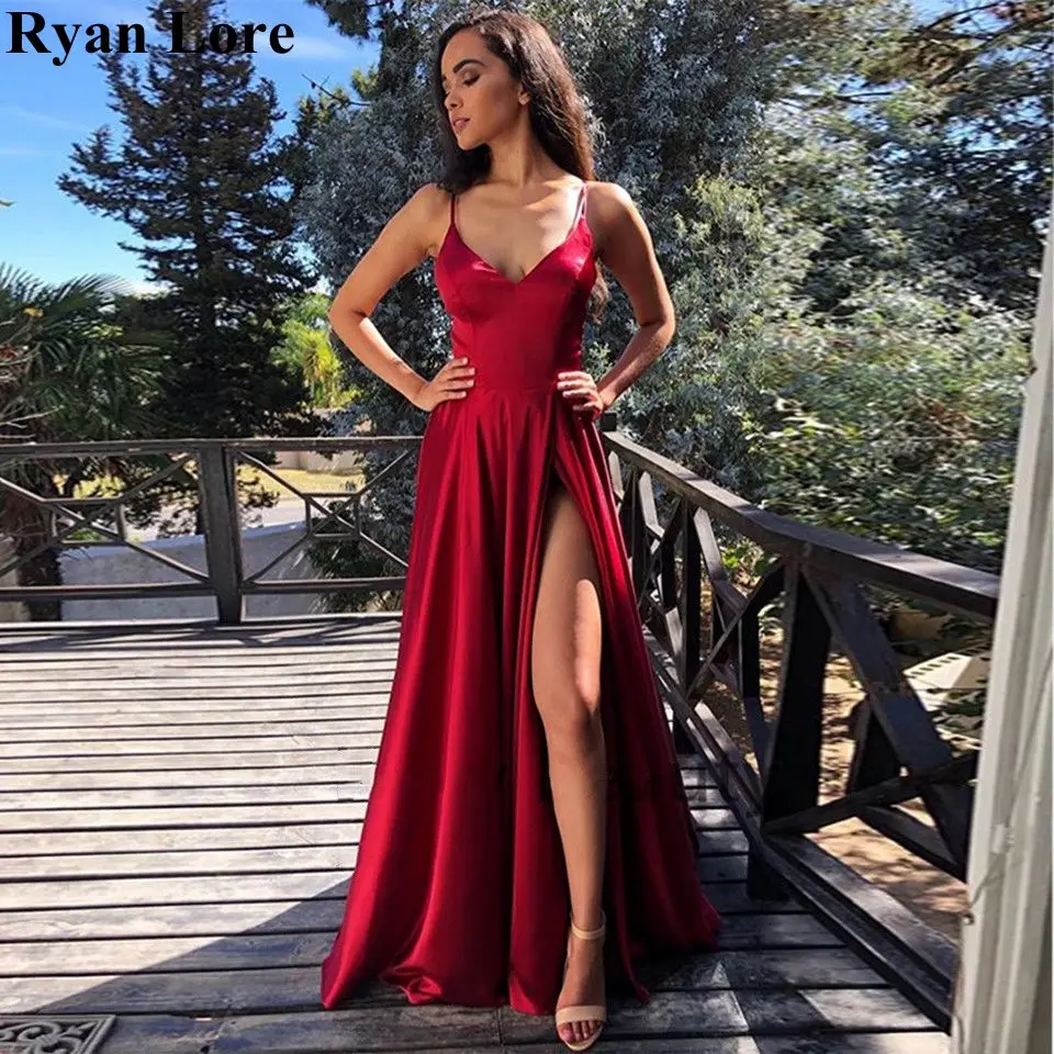 Wine Red Split Prom Dresses 2020 Elegant Women Party Night Formal Long Evening Dress Spaghetti Straps Vestidos Robe De Soiree
Wine Red Split Prom Dresses 2020 Elegant Women Party Night Formal Long Evening Dress Spaghetti Straps Vestidos Robe De Soiree