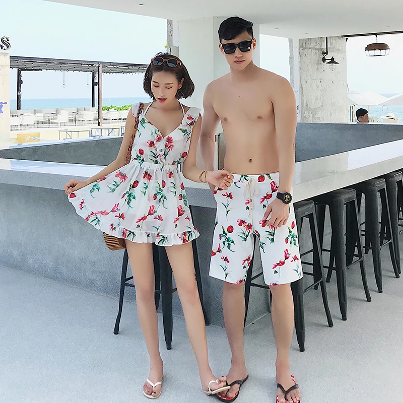 Matching Couple Swimwear Women's Swimsuit Plus Size Swimwear Mother Daughter Swimsuits Matching Family Mommy Girls Matching Wear
Matching Couple Swimwear Women's Swimsuit Plus Size Swimwear Mother Daughter Swimsuits Matching Family Mommy Girls Matching Wear