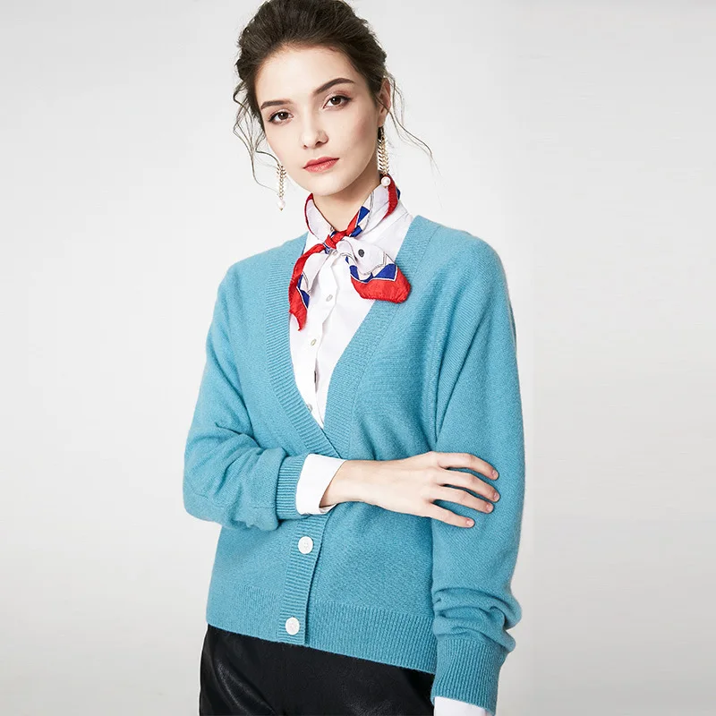 Blue Cashmere Sweaters Cute Sweater Women Cardigans Winter Clothes Korean Knitted Sweater Long Sleeve V Neck Wool Knit Cardigan
Blue Cashmere Sweaters Cute Sweater Women Cardigans Winter Clothes Korean Knitted Sweater Long Sleeve V Neck Wool Knit Cardigan
