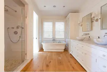 Customized Basswood Wood Shutters window Bi-fold shutter door Plantation Sliding Shutters ws2014
Customized Basswood Wood Shutters window Bi-fold shutter door Plantation Sliding Shutters ws2014