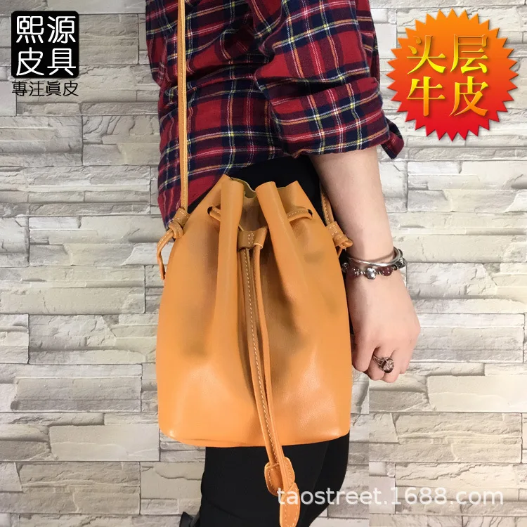 2019 New Style Handmade WOMEN'S Leather Bags Bucket Bag Simple Literature And Art Shoulder Bag Soft Full-grain Leather
2019 New Style Handmade WOMEN'S Leather Bags Bucket Bag Simple Literature And Art Shoulder Bag Soft Full-grain Leather