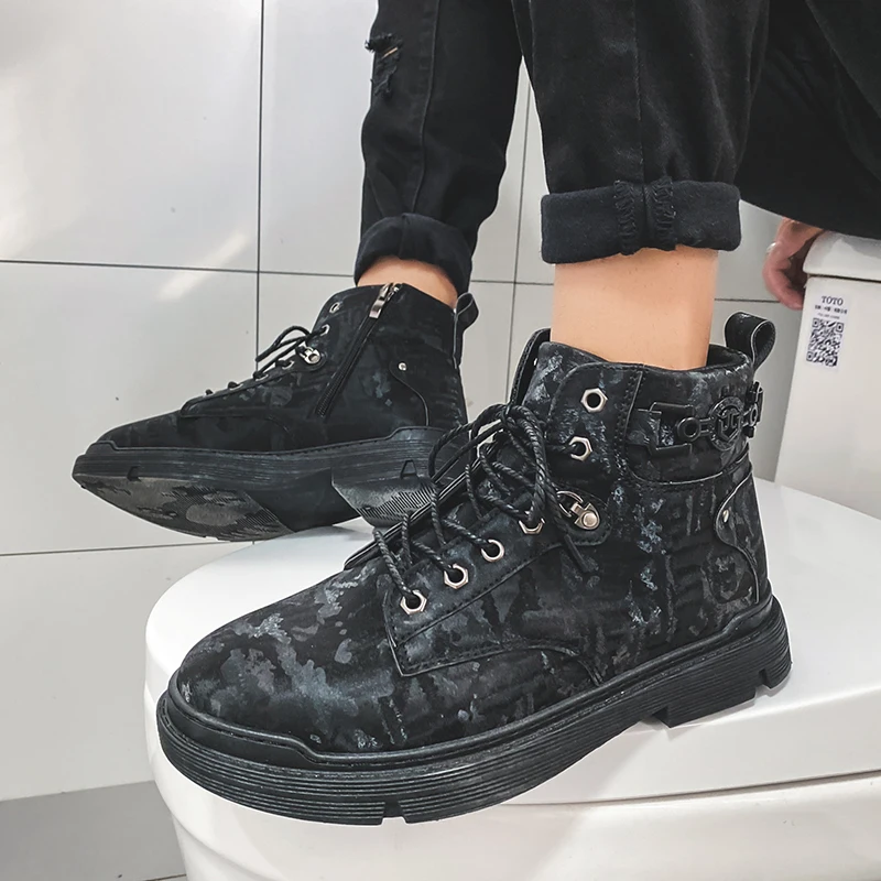 Men's boots 2020 New Autumn/Winter British retro high top camouflage Martin versatile workwear men's boots men boots
Men's boots 2020 New Autumn/Winter British retro high top camouflage Martin versatile workwear men's boots men boots