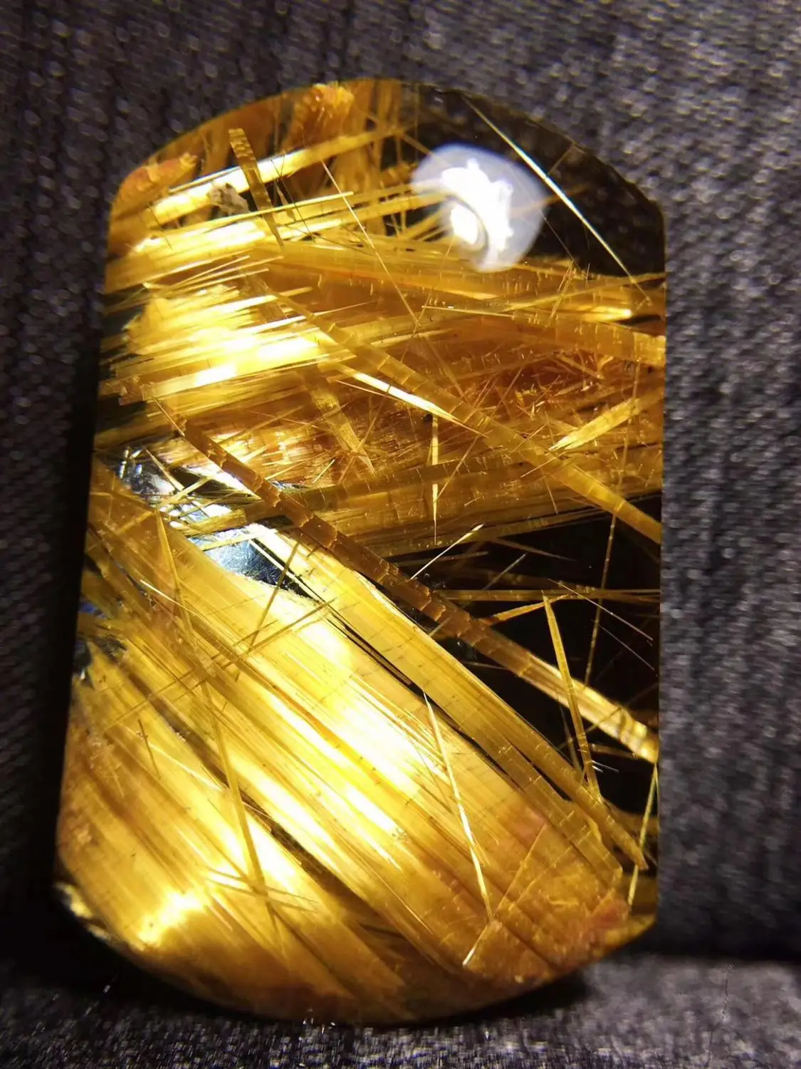 Top Quality Natural Gold Rutilated Quartz Pendant 33x21x12mm Titanium Rectangle Crystal Wealthy Stone AAAAAA Certificate
Top Quality Natural Gold Rutilated Quartz Pendant 33x21x12mm Titanium Rectangle Crystal Wealthy Stone AAAAAA Certificate