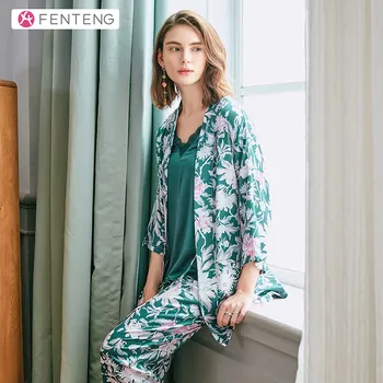 FENTENG Autumn Pajama Set Women Fresh Three-piece Set Suitable For Home Use Simple Generous Style J98112289
FENTENG Autumn Pajama Set Women Fresh Three-piece Set Suitable For Home Use Simple Generous Style J98112289