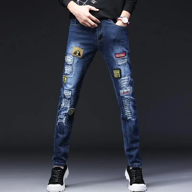 High quality men’s slim fit beggar style ripped denim pants street fashion embroidery blue jeans trendy sexy casual jeans pants;
High quality men’s slim fit beggar style ripped denim pants street fashion embroidery blue jeans trendy sexy casual jeans pants;