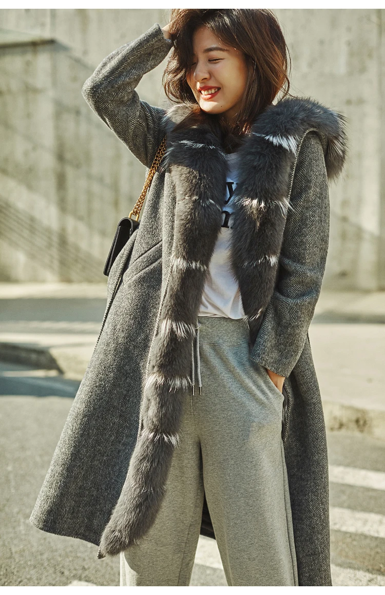 women coat with real fur (27)