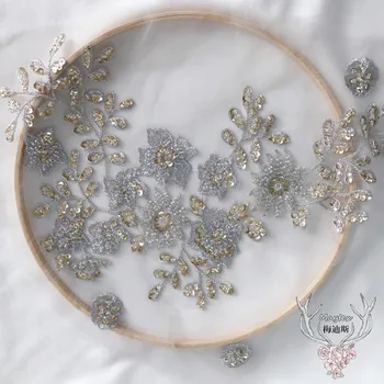 sequins beaded 3D sky blue flowers embroidery lace patch Dress DIY veil applique parche Woman's clothes hanfu Decoration 
sequins beaded 3D sky blue flowers embroidery lace patch Dress DIY veil applique parche Woman's clothes hanfu Decoration