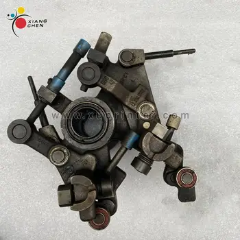 Bearing Bushing OS L2.009.002 Journal Box OS L2.010.015 Swiveling Lever OS CPL L2.010.016F For CD74 XL75 HD Machine Spare Parts
Bearing Bushing OS L2.009.002 Journal Box OS L2.010.015 Swiveling Lever OS CPL L2.010.016F For CD74 XL75 HD Machine Spare Parts