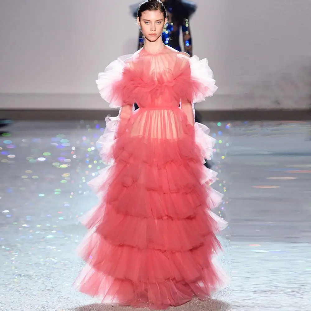 2020 Spring Tiered Tulle Evening Formal Dress Puffy Long Sleeve Ruffles Coral A Line Prom Gown Illusion Neck Chic Party Dress
2020 Spring Tiered Tulle Evening Formal Dress Puffy Long Sleeve Ruffles Coral A Line Prom Gown Illusion Neck Chic Party Dress