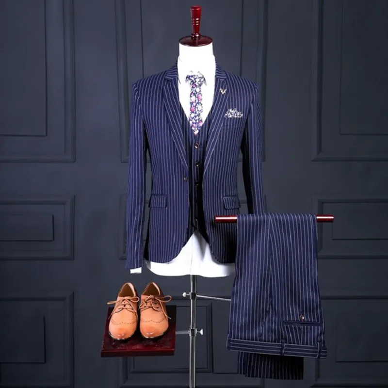 Latest Coat Pant Designs Notched Lapel men suit One Button Pinstripe Three Pockets Dinner Man Suits 2019 (jacket+pants+vest)
Latest Coat Pant Designs Notched Lapel men suit One Button Pinstripe Three Pockets Dinner Man Suits 2019 (jacket+pants+vest)