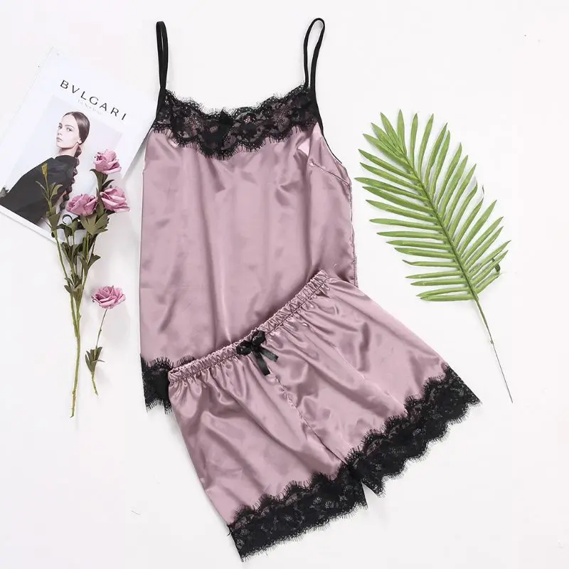 Womens Sexy Imitated Faux Silk Pajamas Set Deep V-Neck Solid Color Camisole Sleepwear Eyelash Floral Lace Trim Wide Leg Shorts N
Womens Sexy Imitated Faux Silk Pajamas Set Deep V-Neck Solid Color Camisole Sleepwear Eyelash Floral Lace Trim Wide Leg Shorts N