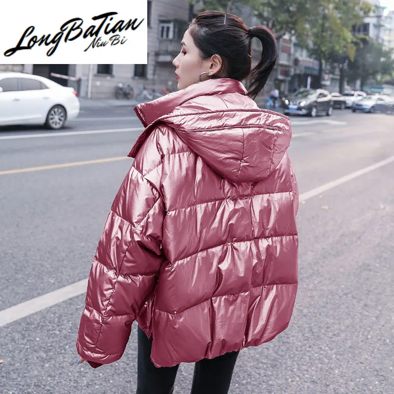 Зимняя женская короткая блестящая куртка с капюшоном, золотого и черного цвета, стеганая куртка, Женская свободная теплая парка, женская уличная одежда
Зимняя женская короткая блестящая куртка с капюшоном, золотого и черного цвета, стеганая куртка, Женская свободная теплая парка, женская уличная одежда