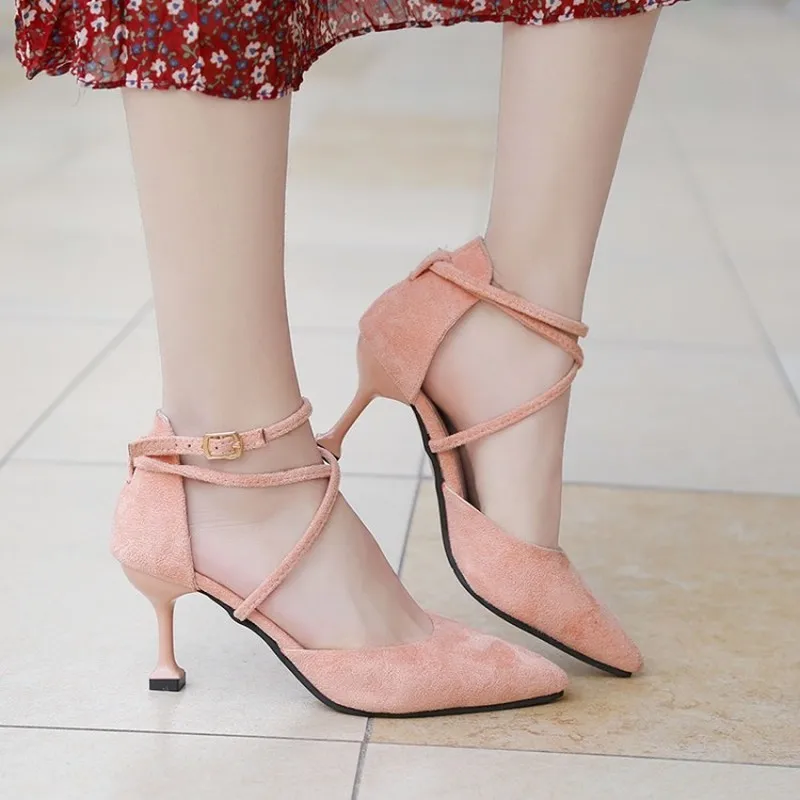 2020 spring new pointed Cross-tied Ankle Strap word with high heels female fine with wild single shoes with work shoes Y21-88
2020 spring new pointed Cross-tied Ankle Strap word with high heels female fine with wild single shoes with work shoes Y21-88