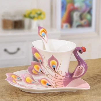 3D personalized porcelain creative peacock bone porcelain coffee cup saucer Valentine's Day cup European cup set elegant
3D personalized porcelain creative peacock bone porcelain coffee cup saucer Valentine's Day cup European cup set elegant