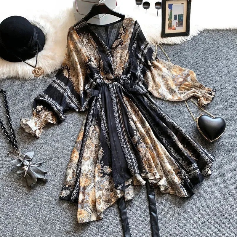 2021 Spring Autumn New Irregular French Plus Size Women Dresses Loose Vintage Floral Chiffon V-Neck Female Sashes Dresses LJ3065
2021 Spring Autumn New Irregular French Plus Size Women Dresses Loose Vintage Floral Chiffon V-Neck Female Sashes Dresses LJ3065