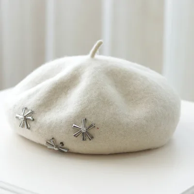 2019 Snowflake Beret Female Autumn-Winter Korean Edition Hand-sewn Bright Drill Wool Bud Cap french hat white knt winter hat
2019 Snowflake Beret Female Autumn-Winter Korean Edition Hand-sewn Bright Drill Wool Bud Cap french hat white knt winter hat