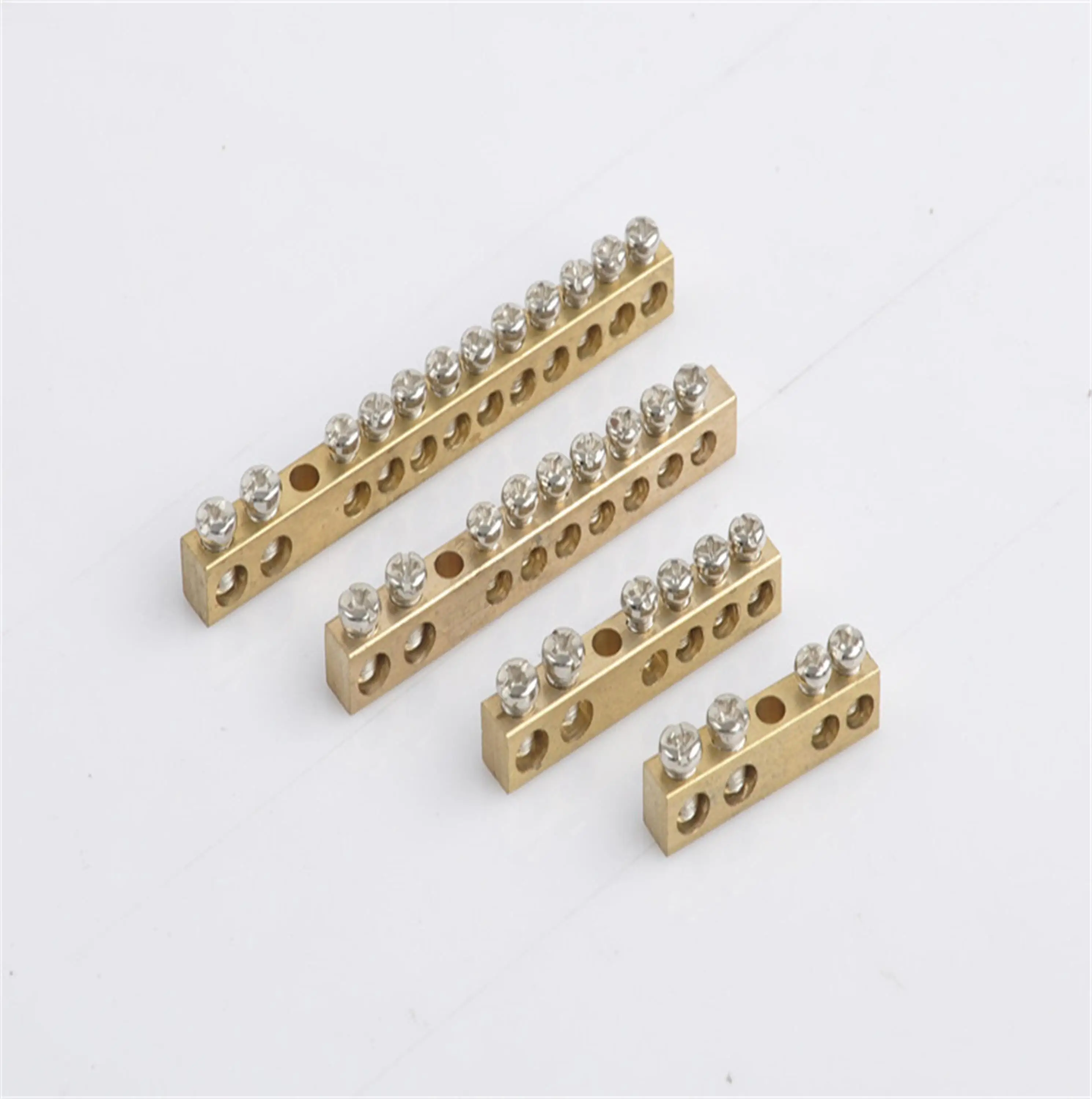 1Pcs JDA8-0812 Distribution box rail type connection copper bar copper terminal strip wiring block flame retardant plastic
1Pcs JDA8-0812 Distribution box rail type connection copper bar copper terminal strip wiring block flame retardant plastic