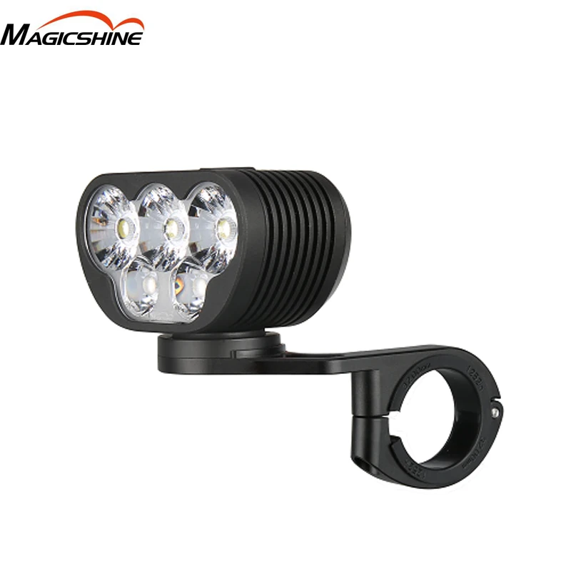 MAGICSHINE MONTEER 6500 bike light 75 Watts XHP50.2 LED*3 + XML2 LED*2 max 6500 Lumens bike front light 10500 mAh battery pack
MAGICSHINE MONTEER 6500 bike light 75 Watts XHP50.2 LED*3 + XML2 LED*2 max 6500 Lumens bike front light 10500 mAh battery pack