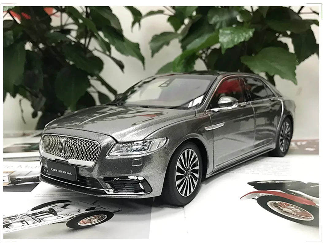 1/18 For LINCOLN CONTINENTAL Metal Diecast Model Car Kids Gifts Boys Collection Silver/Gray/Blue/White Metal,Plastic,Rubber
1/18 For LINCOLN CONTINENTAL Metal Diecast Model Car Kids Gifts Boys Collection Silver/Gray/Blue/White Metal,Plastic,Rubber