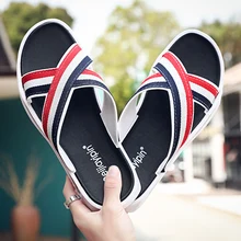 2021 Men Sandals Beach Summer Comfortable Outdoor Beach Shoes Men Slip On Anti-slip Casual Water Shower Slippers Flip Flops 
2021 Men Sandals Beach Summer Comfortable Outdoor Beach Shoes Men Slip On Anti-slip Casual Water Shower Slippers Flip Flops