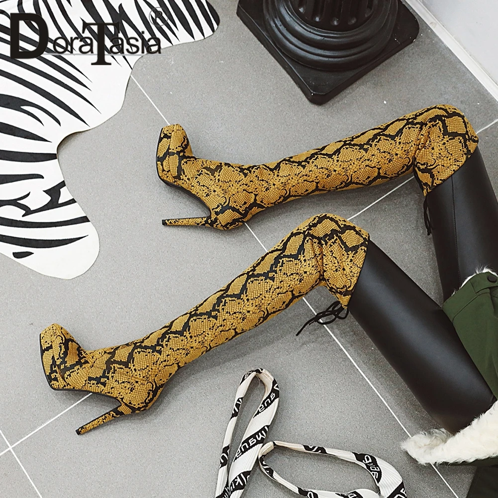 DORATASIA New Fashion Lady Thigh High Boots 2020 High Thin Heels Boots Women Snake Print Pointed Toe Sexy Shoes Woman
DORATASIA New Fashion Lady Thigh High Boots 2020 High Thin Heels Boots Women Snake Print Pointed Toe Sexy Shoes Woman