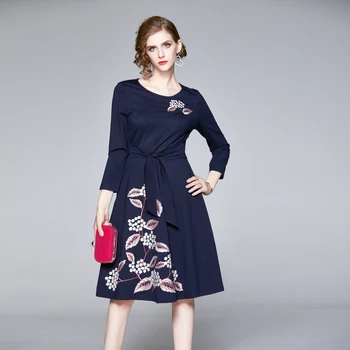 Autumn retro embroidered dress elegant big swing female autumn 2019 new embroidered bottoming dress
Autumn retro embroidered dress elegant big swing female autumn 2019 new embroidered bottoming dress