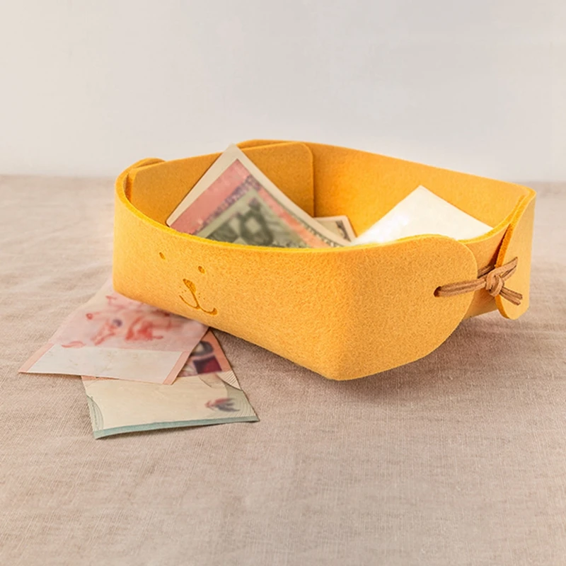 Felt Nordic Small Key Storage Basket Candy Box Color Cute Dog Pattern Folding Office Desks Home Supplies for Entrance Hall
Felt Nordic Small Key Storage Basket Candy Box Color Cute Dog Pattern Folding Office Desks Home Supplies for Entrance Hall