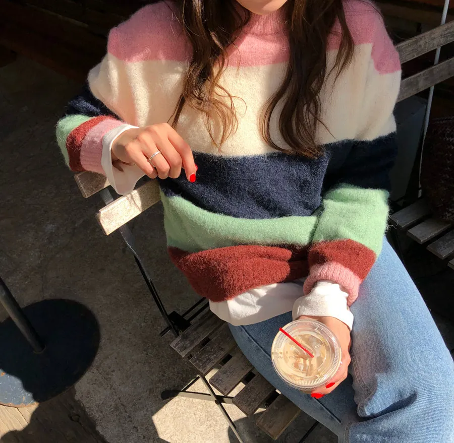 Autumn Female Fashion Rainbow Sweater Stripe Color Matching Pullover Sweater O-neck Long Sleeve Sweater
Autumn Female Fashion Rainbow Sweater Stripe Color Matching Pullover Sweater O-neck Long Sleeve Sweater