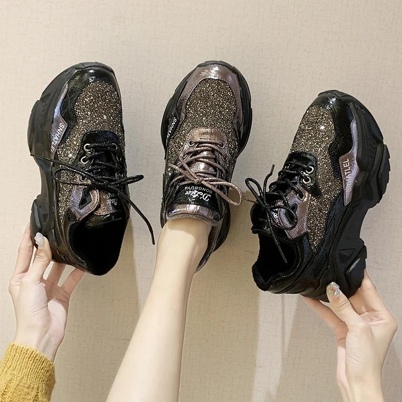Shiny glitter Sneakers Women Platform Shoes 2019 winter sneakers women keep warm non-slip waterproof Vulcanization Shoes
Shiny glitter Sneakers Women Platform Shoes 2019 winter sneakers women keep warm non-slip waterproof Vulcanization Shoes
