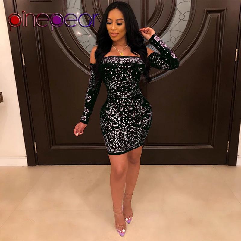 PinePear 2020 Winter Long Sleeve Mini Diamond Dress Women Off Shoulder Slash Neck Elegant Christmas Party Dress Drop Shipping
PinePear 2020 Winter Long Sleeve Mini Diamond Dress Women Off Shoulder Slash Neck Elegant Christmas Party Dress Drop Shipping