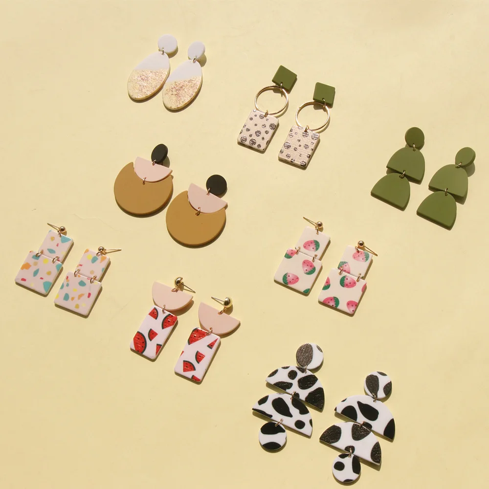 Fashion Contrast Print Dangle Earrings Watermelon Strawberry Pattern Exaggerated Acrylic Earrings Clay Girl Cute Spot Earrings
Fashion Contrast Print Dangle Earrings Watermelon Strawberry Pattern Exaggerated Acrylic Earrings Clay Girl Cute Spot Earrings