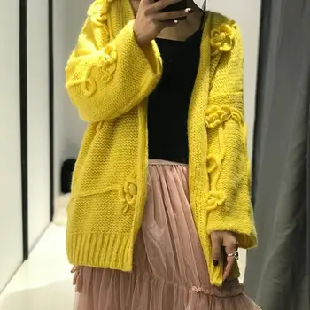 2019 Spring Fall Women Japanese Sweet Flower Knitted Cardigans Long Sleeve Loose Sweaters Female Mohair Cardigans
2019 Spring Fall Women Japanese Sweet Flower Knitted Cardigans Long Sleeve Loose Sweaters Female Mohair Cardigans