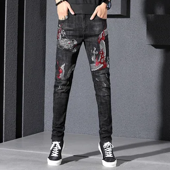 Jeans Men Europe US Style Denim Embroidery Gragon Slim Full Length Straight Bleached Male Jeans Casual Clothing Tide Wild
Jeans Men Europe US Style Denim Embroidery Gragon Slim Full Length Straight Bleached Male Jeans Casual Clothing Tide Wild