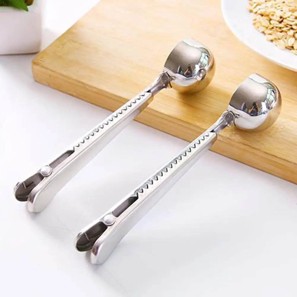 2 in1 Stainless Steel Coffee Spoon With Bag Clip Sealing Kitchen Measuring Tea Scoop Multifunctional Tools Spoon Coffee Foo G9G7
2 in1 Stainless Steel Coffee Spoon With Bag Clip Sealing Kitchen Measuring Tea Scoop Multifunctional Tools Spoon Coffee Foo G9G7