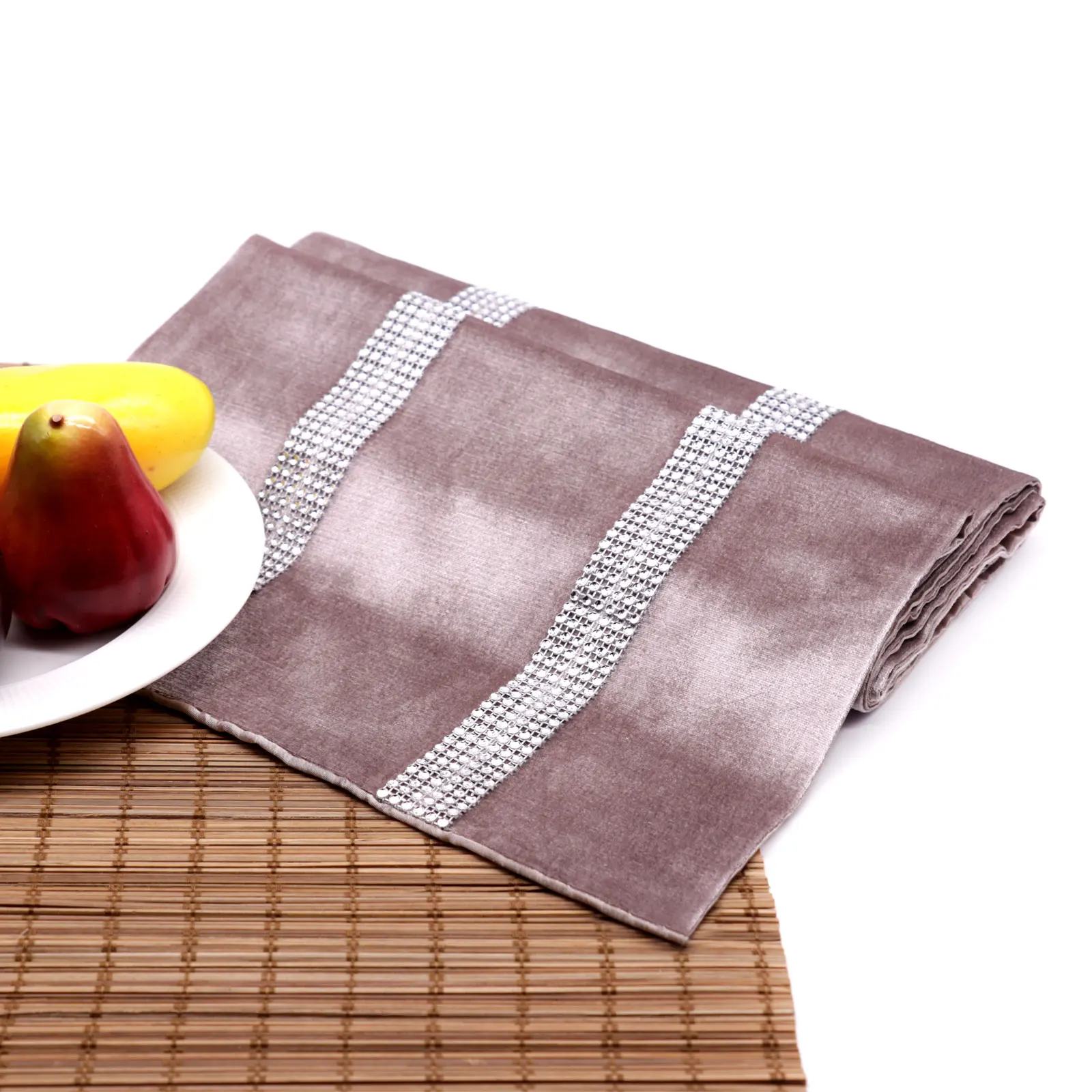 Modern Table Runner Flannel Diamond Rectangle Table Cover Wedding Decoration Christmas Decorations Table Runners for Home Table
Modern Table Runner Flannel Diamond Rectangle Table Cover Wedding Decoration Christmas Decorations Table Runners for Home Table
