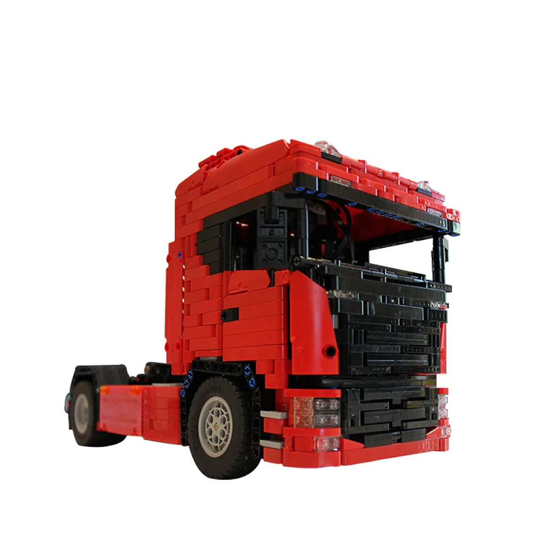 1661Pcs MOC RC Truck Vehicle Model High Level Assembly Small Particle Building Block Set with Motor and Remote Control
1661Pcs MOC RC Truck Vehicle Model High Level Assembly Small Particle Building Block Set with Motor and Remote Control