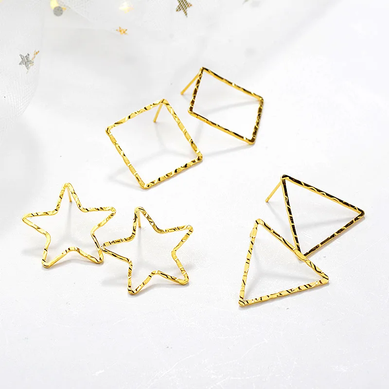 Fashion 18K Gold Earrings For Women Big Geometric Earring Star Triangle Shape Fine Jewelry Piercing Stud Earrings for Women Gift
Fashion 18K Gold Earrings For Women Big Geometric Earring Star Triangle Shape Fine Jewelry Piercing Stud Earrings for Women Gift