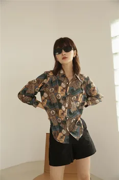 Port of flavour restoring ancient ways Han Fan women outside the new shirts in loose long bf wind wind shirt skirt 
Port of flavour restoring ancient ways Han Fan women outside the new shirts in loose long bf wind wind shirt skirt
